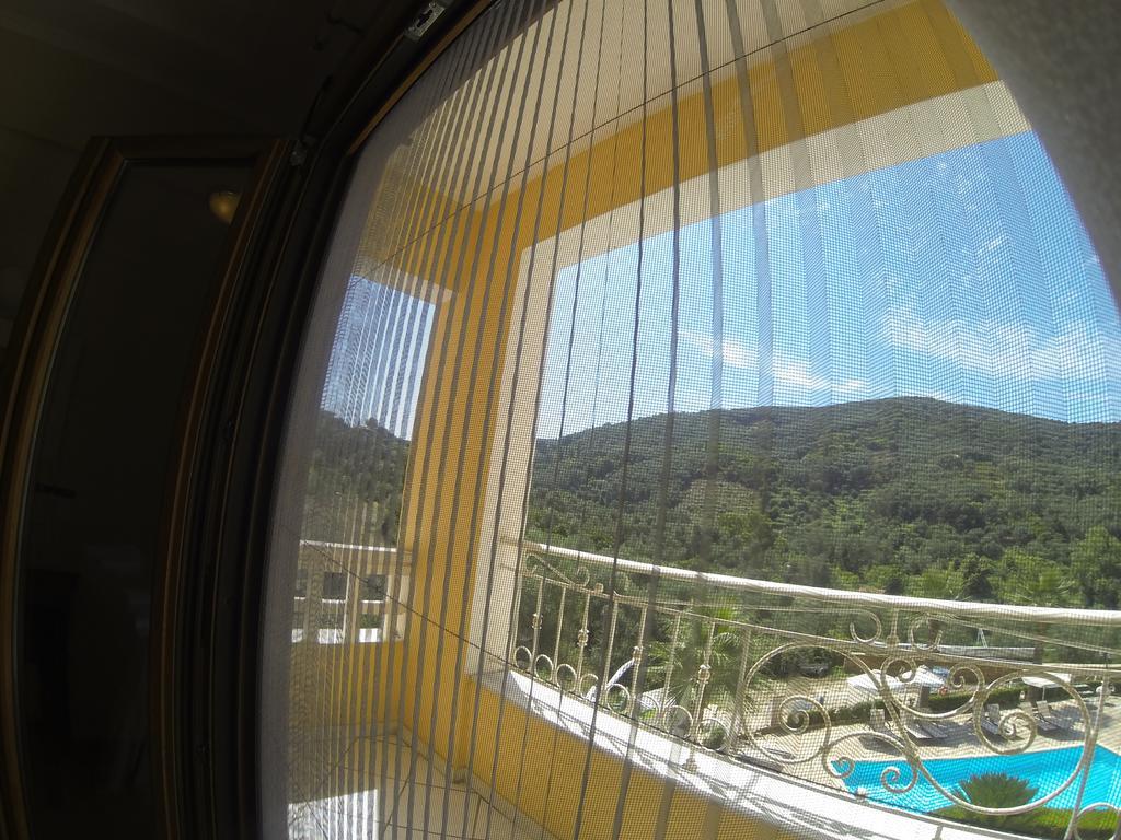 Golden Sun Apartment Parga Room photo