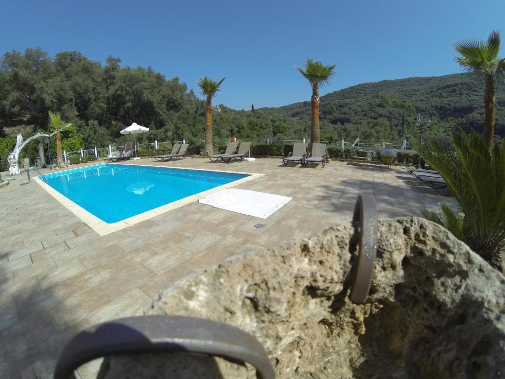 Golden Sun Apartment Parga Exterior photo