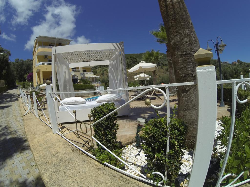 Golden Sun Apartment Parga Exterior photo